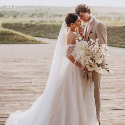 Young,Wedding,Couple,On,Their,Wedding Young,Wedding,Couple,On,Their,Wedding