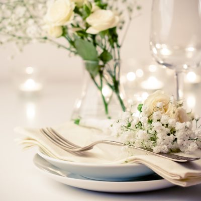 Festive,Table,Setting,With,Roses,In,Bright,Colors,And,Vintage Festive,Table,Setting,With,Roses,In,Bright,Colors,And,Vintage